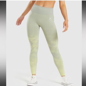 Gymshark Adapt Ombre Seamless Leggings - Triangle | Taupe Grey Print